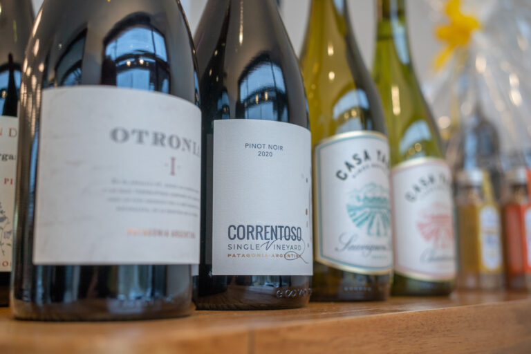 Rada Tilly será sede de la feria “Tierra, Mar y Vinos” que congrega a bodegas de la Patagonia
