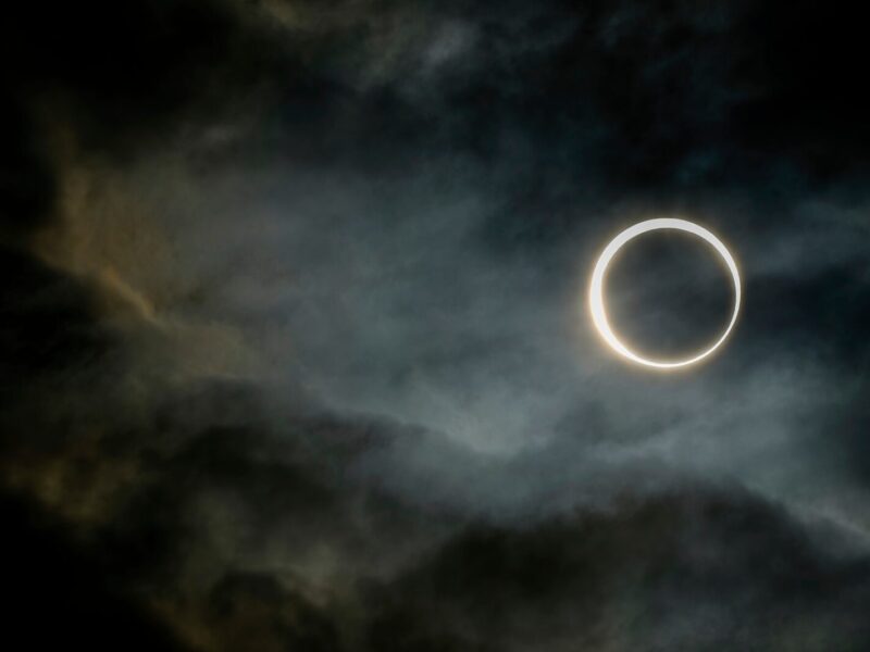 El anillo de fuego de un eclipse solar anular